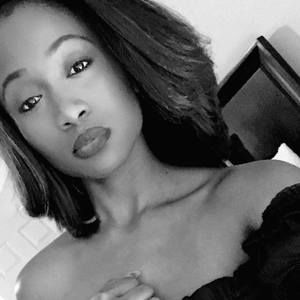 Meet your Posher, Jenika